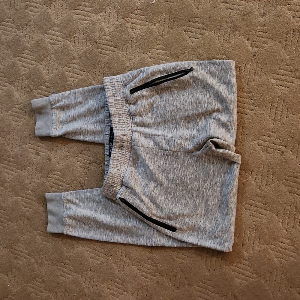 Brooklyn small men's sweats zippered pockets gently used see pics